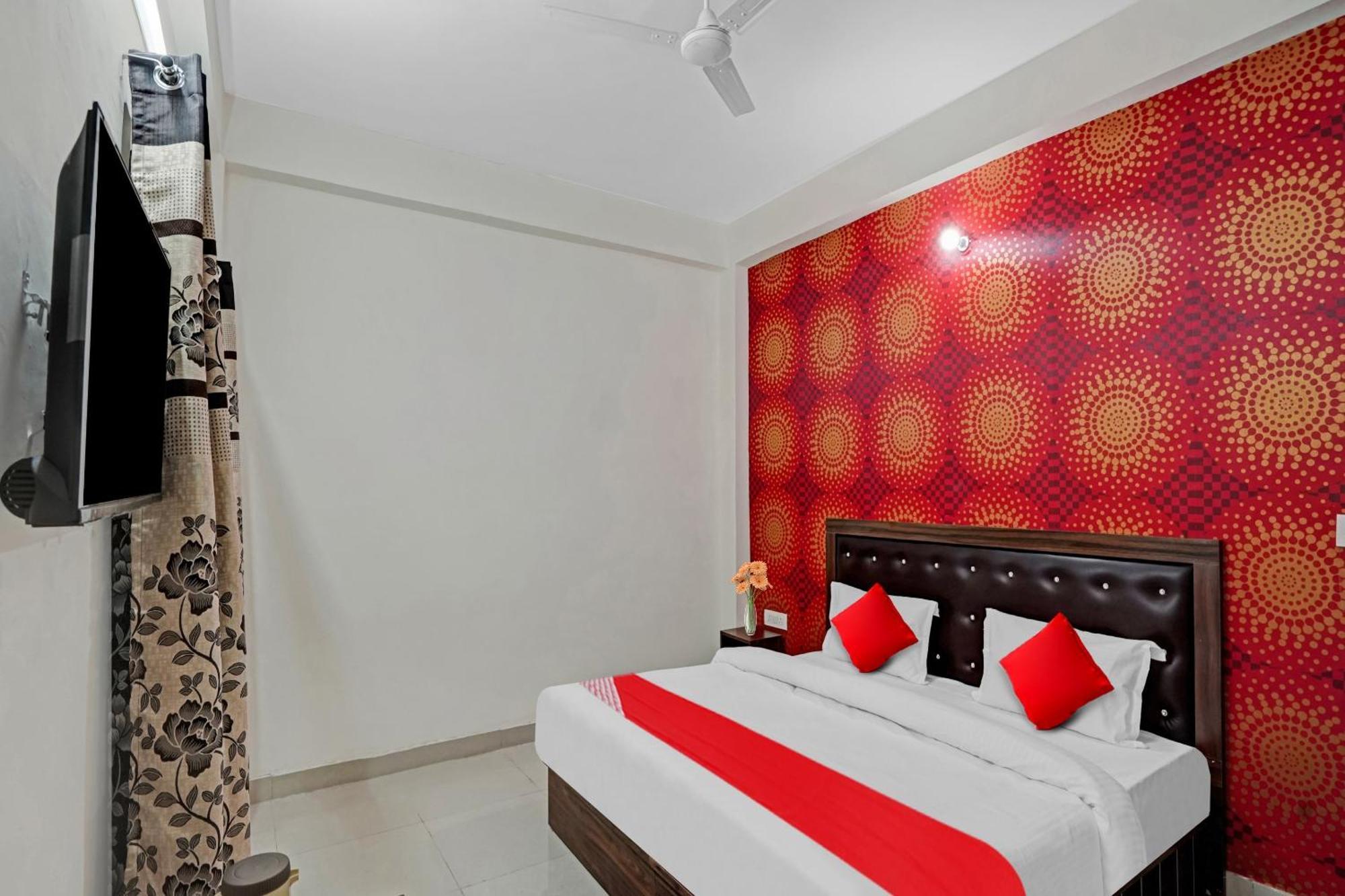 Hotel O Avs Hotel & Restaurant Noida Kültér fotó